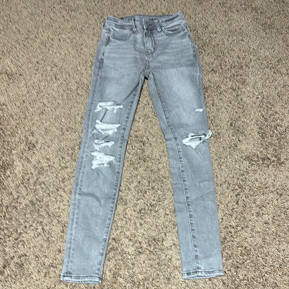 American Eagle Outfitters Denim - American Eagle Stylish Gray Distressed Women's Jeans